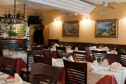 Hotel Il Cavaliere Nero Tirrenia Italy