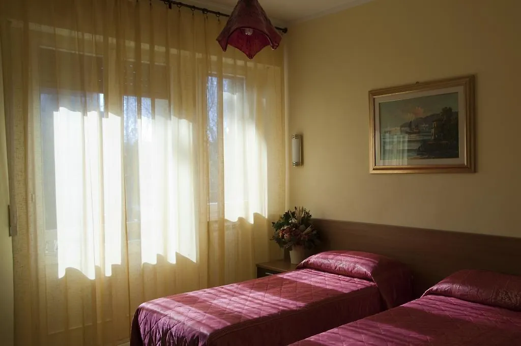 Hotel Il Cavaliere Nero Tirrenia
