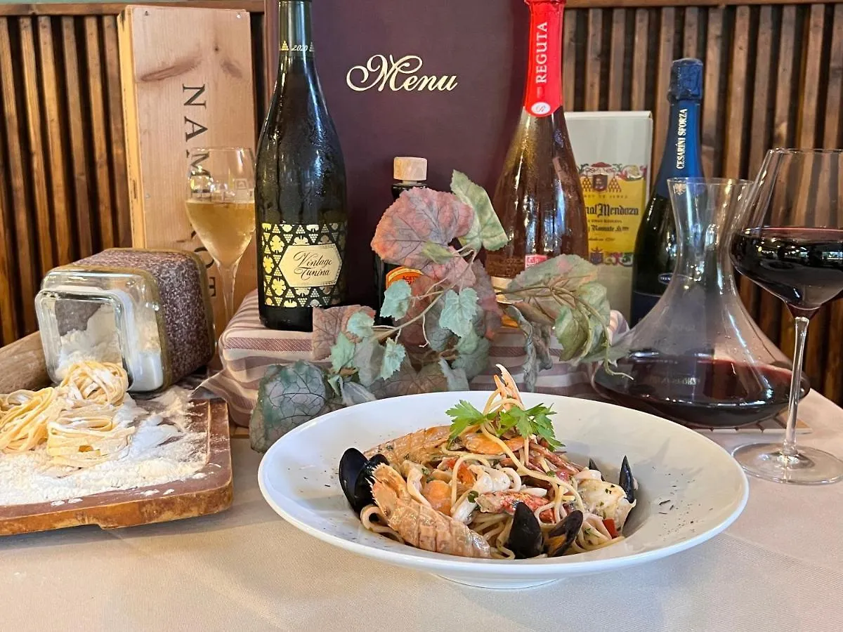 Hotel Il Cavaliere Nero Tirrenia